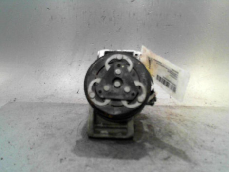 COMPRESSEUR AIR CONDITIONNE DACIA SANDERO
