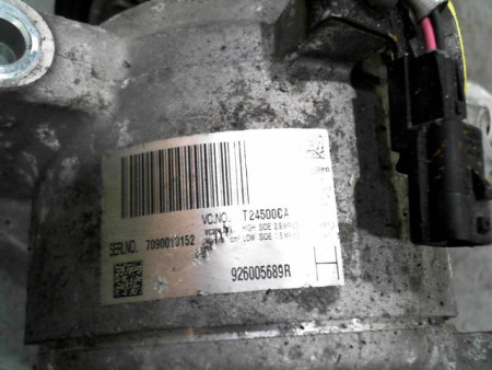 COMPRESSEUR AIR CONDITIONNE DACIA SANDERO