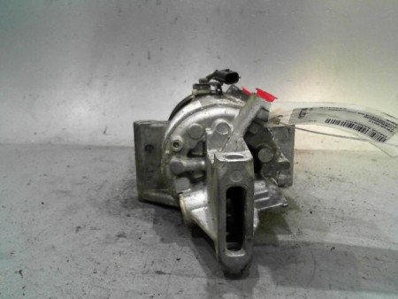 COMPRESSEUR AIR CONDITIONNE DACIA SANDERO