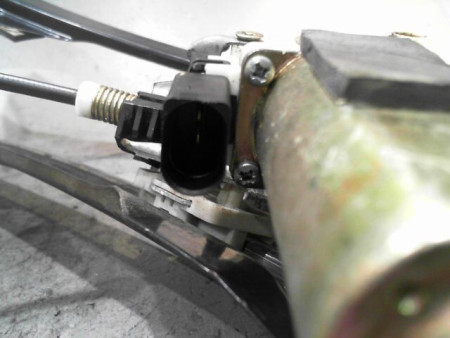 MECANISME+MOTEUR LEVE-GLACE AVANT GAUCHE FORD FOCUS