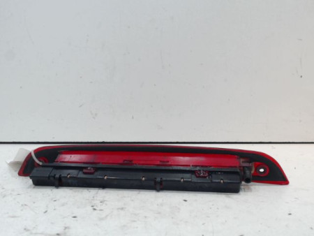 FEUX STOP SUPPLEMENTAIRE FORD FOCUS