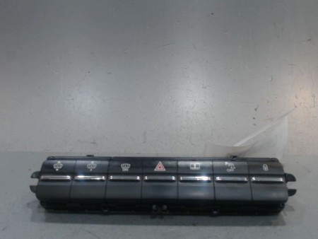 BOUTON DE WARNING PEUGEOT 5008