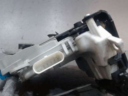 SYSTEME CONDAMNATION ARRIERE DROIT AUDI A3