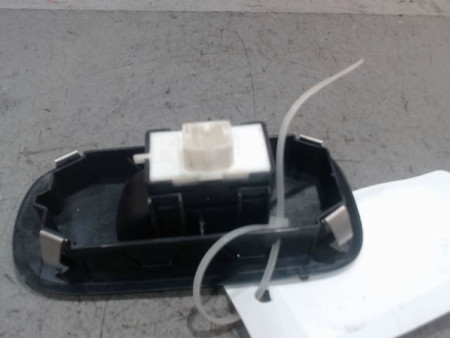 COMMANDE LEVE-GLACE PORTE AVD FIAT 500