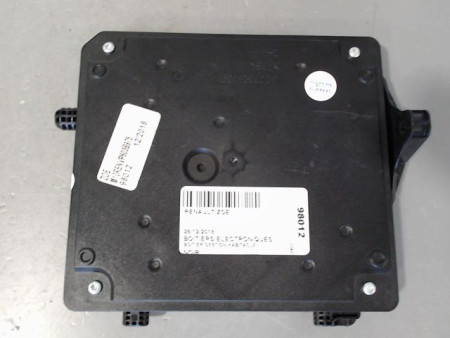 BOITIER GESTION HABITACLE RENAULT ZOE