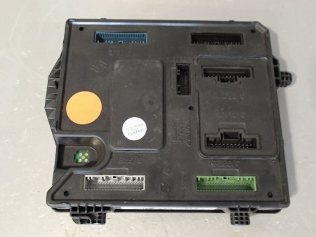 BOITIER GESTION HABITACLE RENAULT ZOE