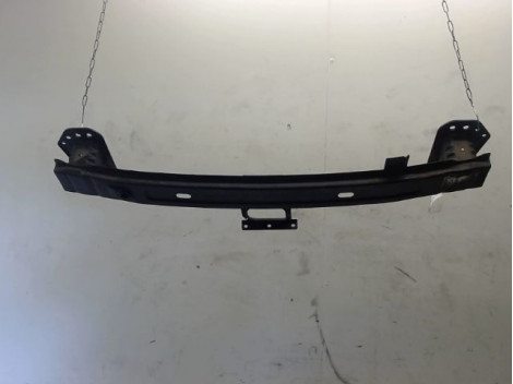 RENFORT PARE-CHOC AVANT HYUNDAI I20
