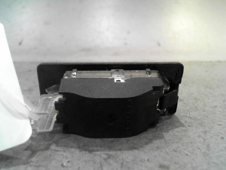 ECLAIREUR PLAQUE DE POLICE DROIT VOLKSWAGEN PASSAT