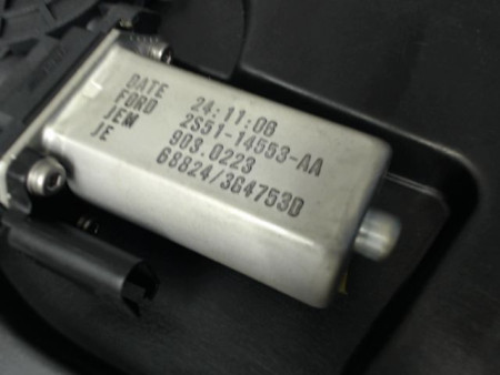 MECANISME+MOTEUR LEVE-GLACE AVANT DROIT FORD FIESTA