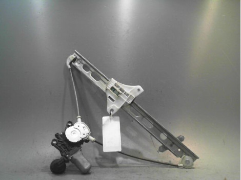 MECANISME+MOTEUR LEVE-GLACE AVANT DROIT SUZUKI SWIFT