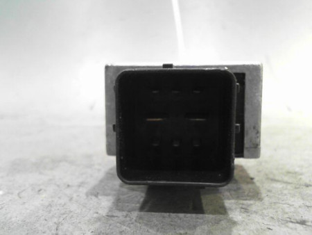 BOITIER DE PRECHAUFFAGE RENAULT CLIO