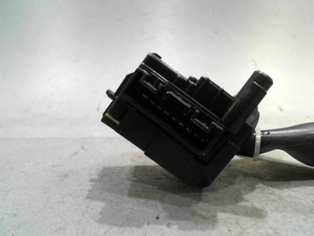 COMMANDE ESSUIE GLACE SUZUKI SWIFT