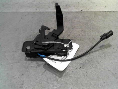 SERRURE CAPOT DACIA SANDERO