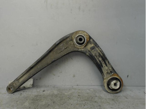 TRIANGLE INFERIEUR AVANT GAUCHE CITROEN JUMPY