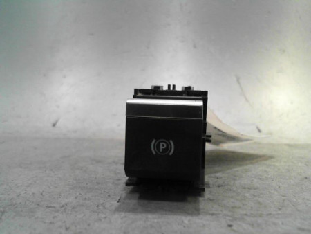 INTERIEUR COMMANDE FREIN A MAIN CITROEN BERLINGO