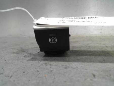 INTERIEUR COMMANDE FREIN A MAIN AUDI A3