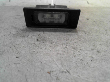 ECLAIREUR PLAQUE DE POLICE GAUCHE AUDI A3