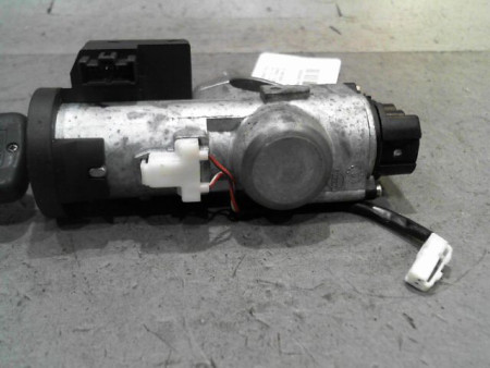 ANTIVOL DE DIRECTION NISSAN PRIMERA