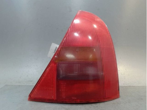 FEU ARRIERE DROIT RENAULT CLIO