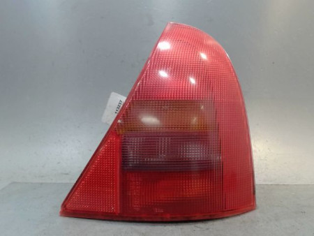 FEU ARRIERE DROIT RENAULT CLIO