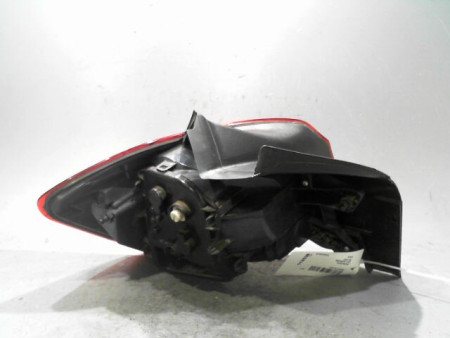 FEU ARRIERE DROIT BMW M140L