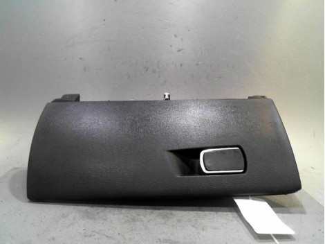 BOITE A GANTS BMW M140L