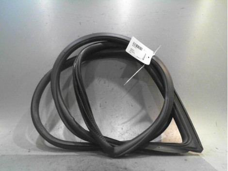 JOINT PORTE AVANT DROIT BMW M140L