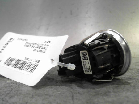 BOUTON DE DEMARRAGE BMW M140L