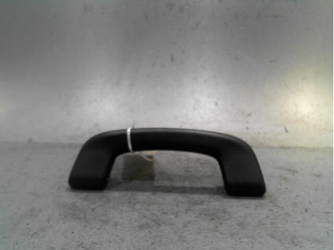 POIGNÉE DE MAINTIEN AVD BMW M140L