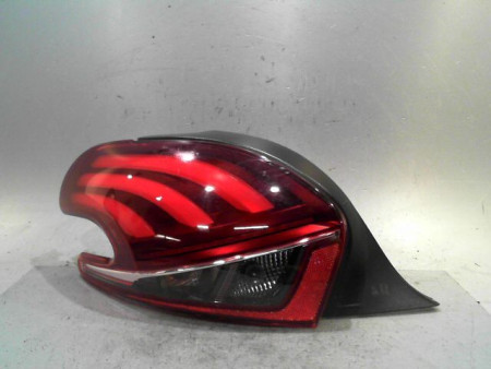 FEU ARRIERE GAUCHE  PEUGEOT 208