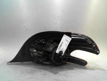 FEU ARRIERE GAUCHE  PEUGEOT 208