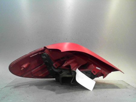 FEU ARRIERE DROIT PEUGEOT 207