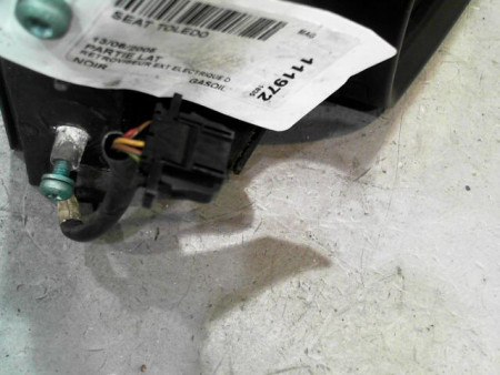 RETROVISEUR EXTERIEUR ELECTRIQUE DROIT SEAT TOLEDO