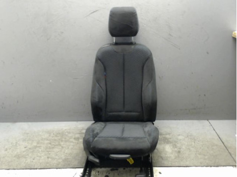 SIEGE AVANT DROIT BMW M140L