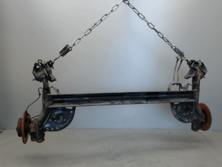 TRAIN ARRIERE RENAULT CLIO