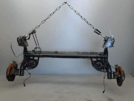 TRAIN ARRIERE RENAULT CLIO