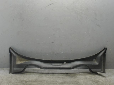 BAIE PARE BRISE AUDI A1