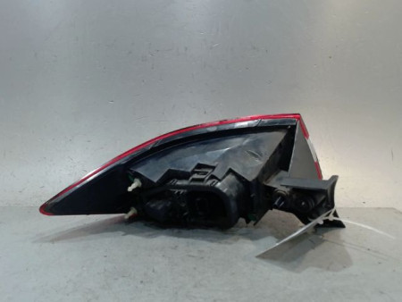 FEU ARRIERE DROIT RENAULT CLIO