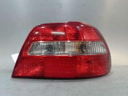 FEU ARRIERE DROIT VOLVO S40