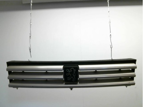 CALANDRE PEUGEOT 309 89-93