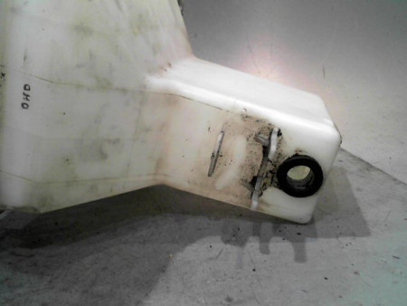 RESERVOIR LAVE-GLACE AVANT HYUNDAI GETZ