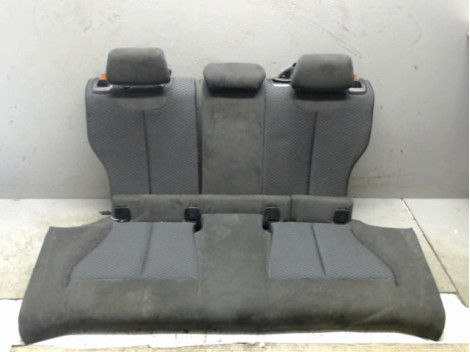 KIT BANQUETTE ARRIERE COMPLETE BMW M140L