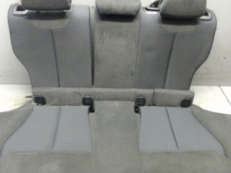 KIT BANQUETTE ARRIERE COMPLETE BMW M140L