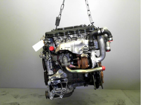 MOTEUR DIESEL NISSAN PRIMERA 2.2 dCi