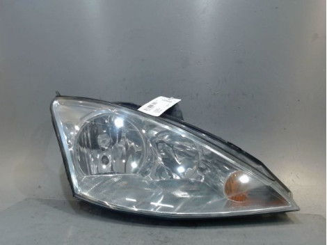 PHARE DROIT FORD FOCUS