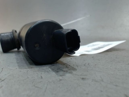 POMPE LAVE-GLACE AVANT DACIA DOKKER