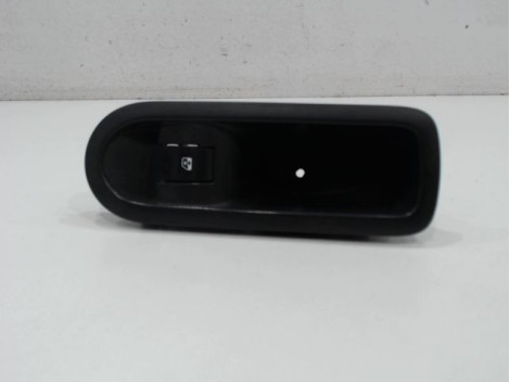 COMMANDE LEVE-GLACE PORTE ARG RENAULT MEGANE