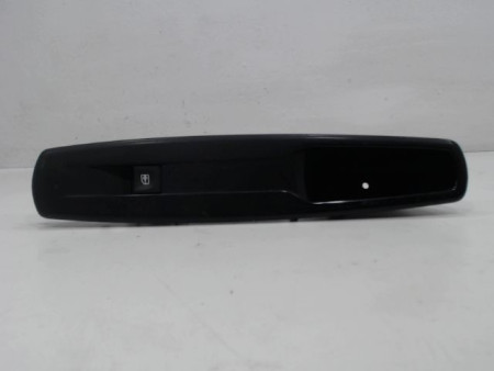 COMMANDE LEVE-GLACE PORTE AVD RENAULT MEGANE