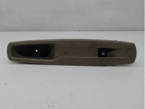 COMMANDE LEVE-GLACE PORTE AVD RENAULT MEGANE