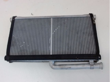 RADIATEUR DE CHAUFFAGE AUDI A6 2004-